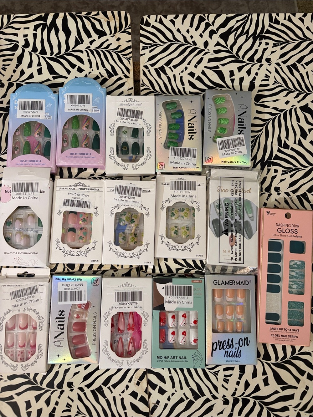Set of 16 Holiday Press-On Nails Set - Green & Multi-Color - Various Brands